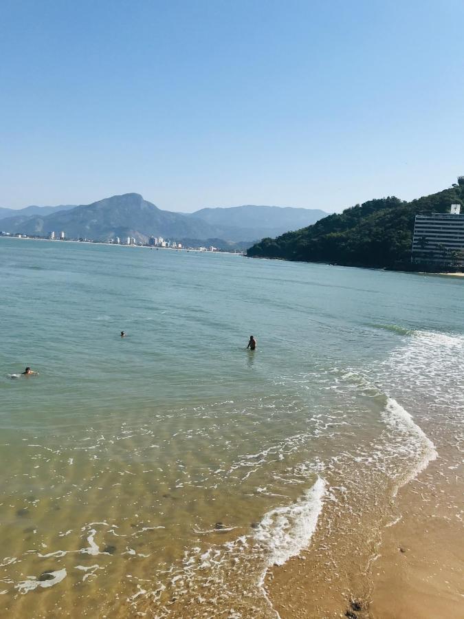 Apartamento Pe Na Areia Frente Para O Mar E Piscina Na Prainha Карагуататуба Екстериор снимка